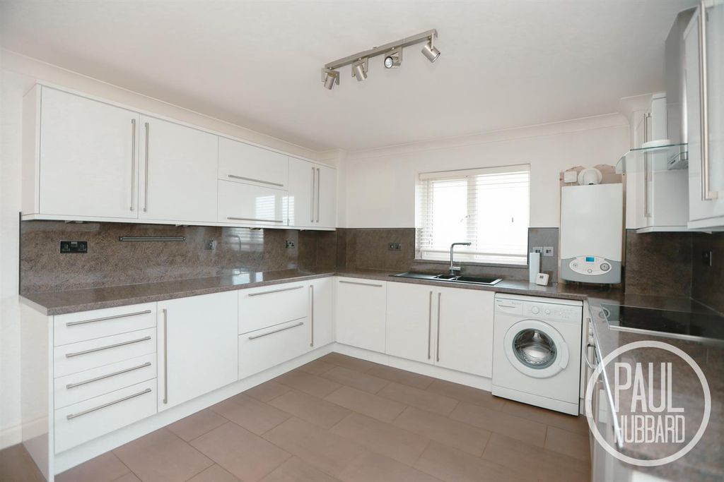 Property photo 2 of 11 7R5A9340-2.Jpg