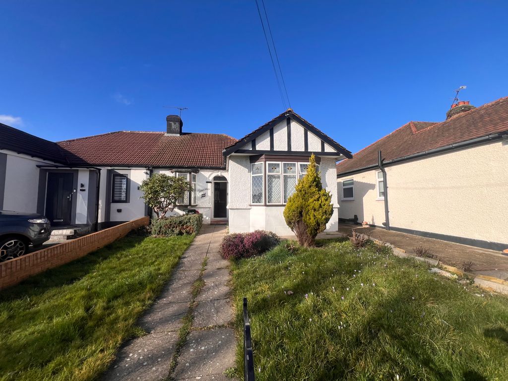 Property photo 1 of 2