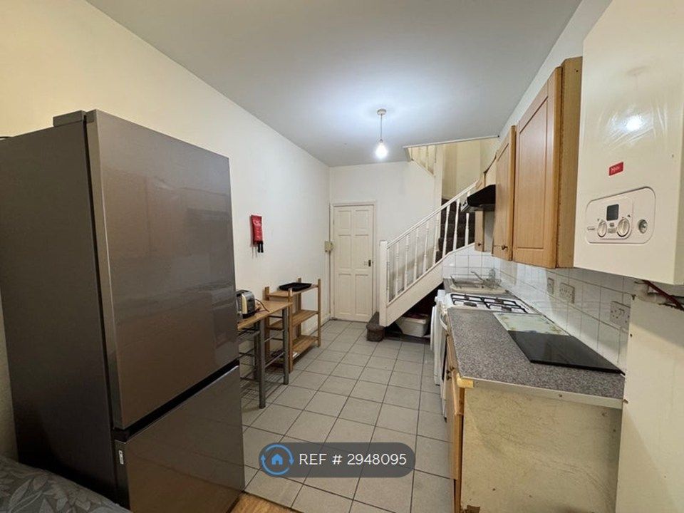 Property photo 1 of 4