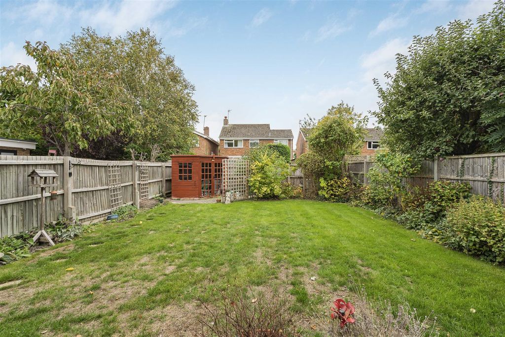 Property photo 3 of 18 15_65336.Jpg