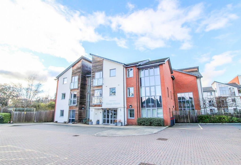 Property photo 1 of 19 Front