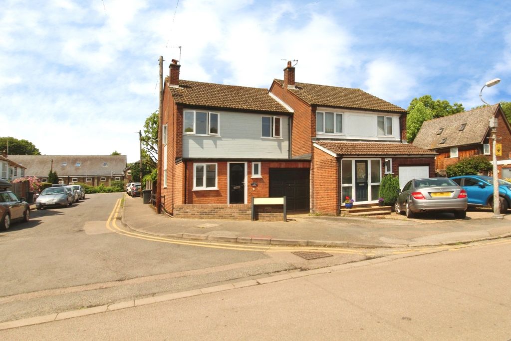 Property photo 1 of 34 Pbox-Img.Jpg