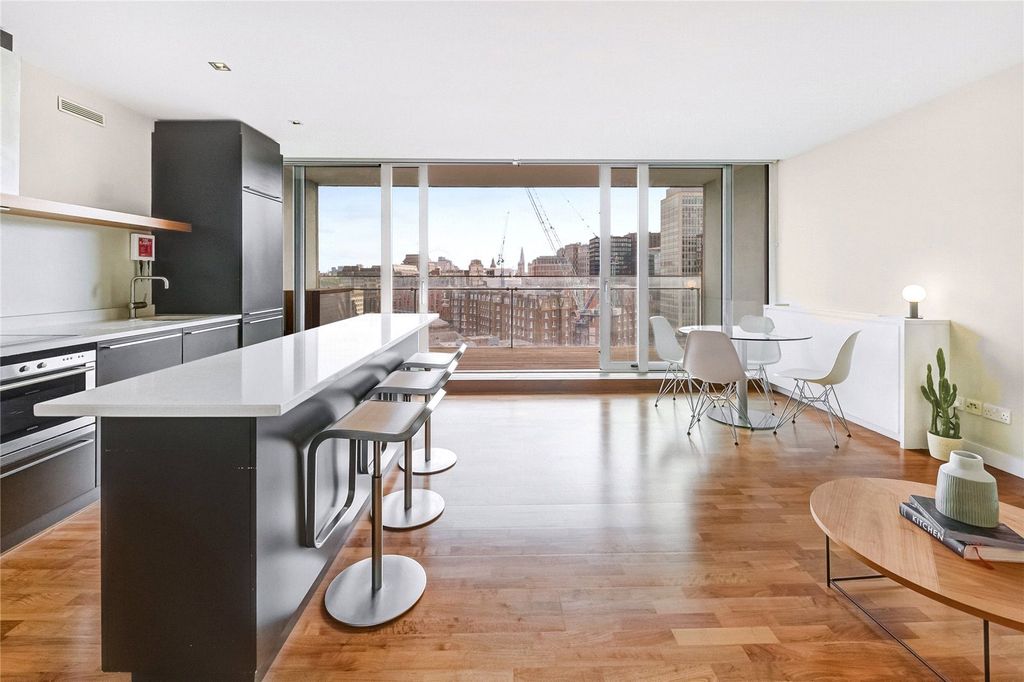 Property photo 1 of 10 Reception Room