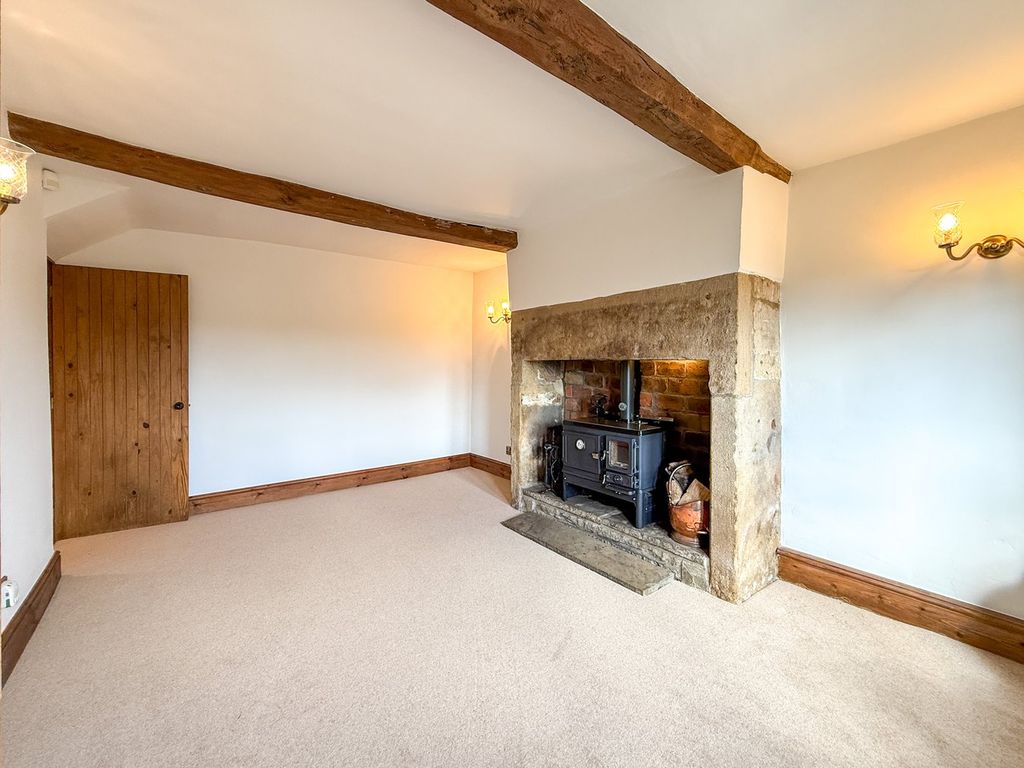 Property photo 2 of 23