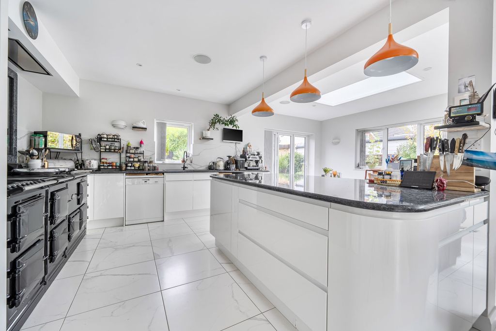 Property photo 2 of 23 Kitchen/ Reception Room