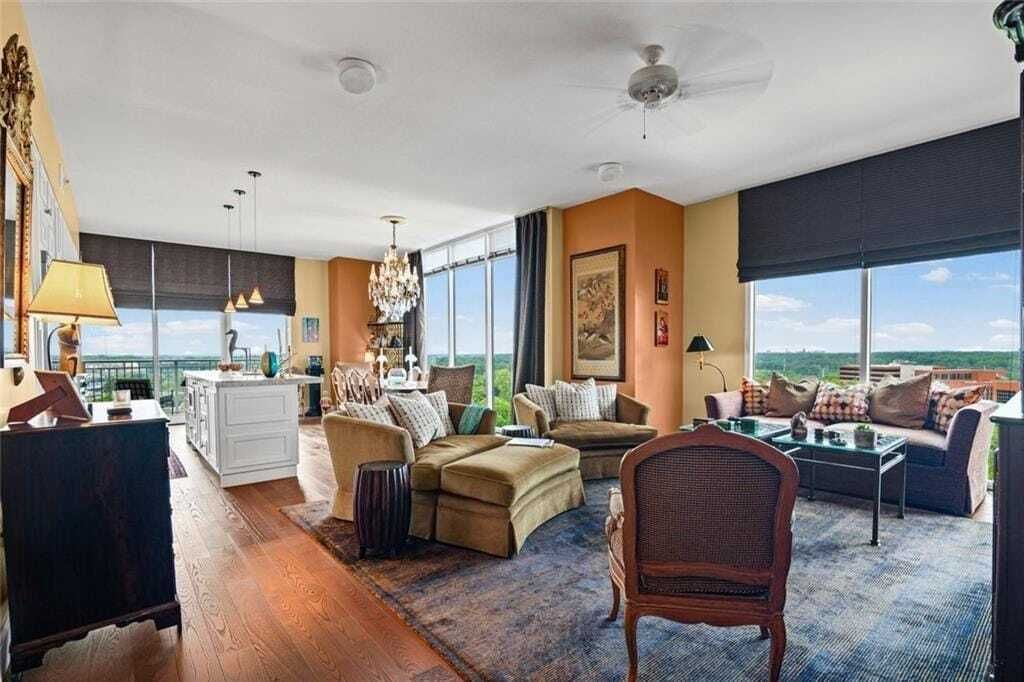 Property photo 3 of 50 <Alttext/>