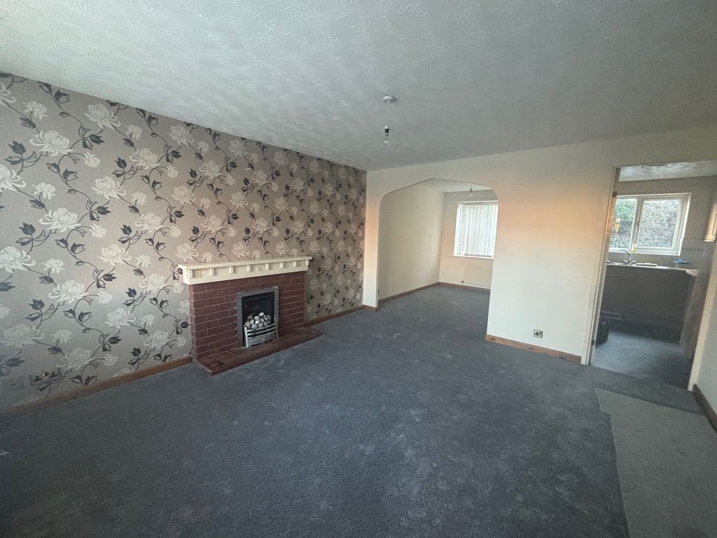 Property photo 2 of 13 Image