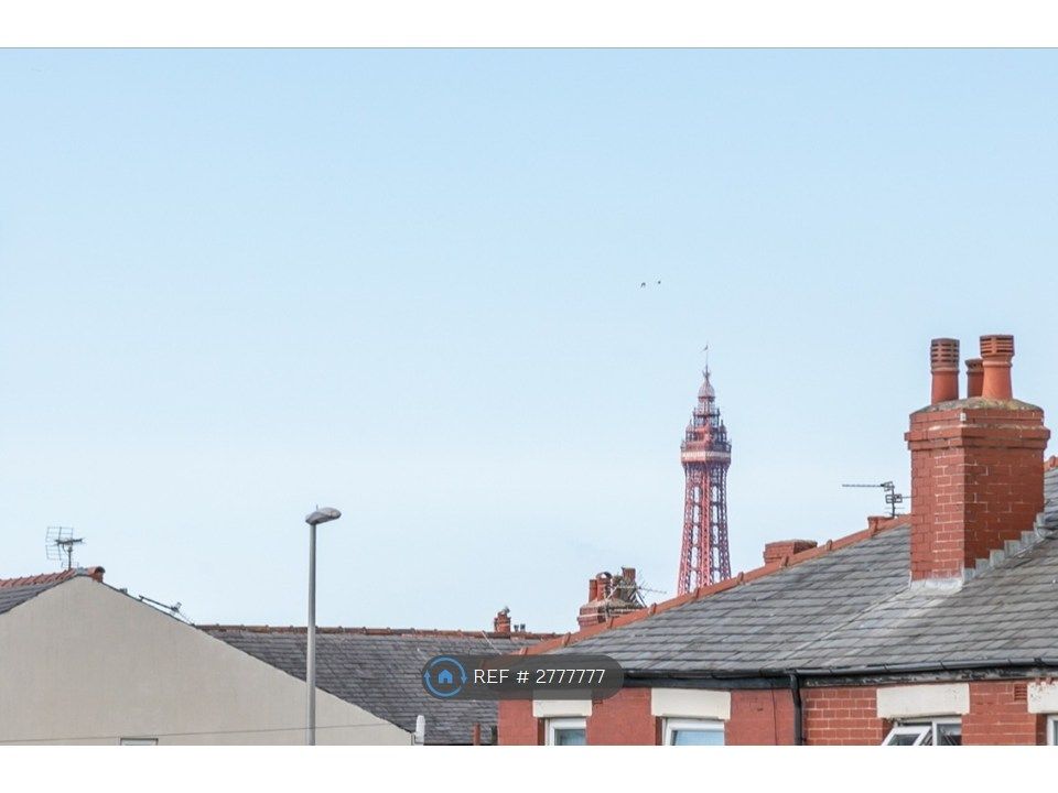 Property photo 3 of 17