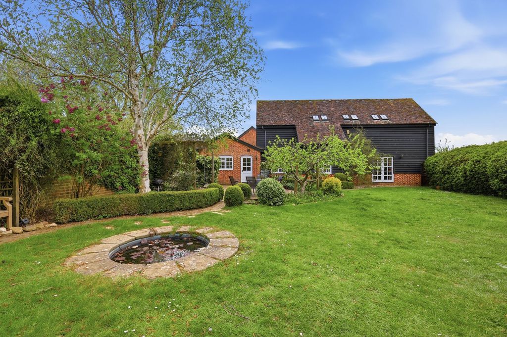 Property photo 3 of 34