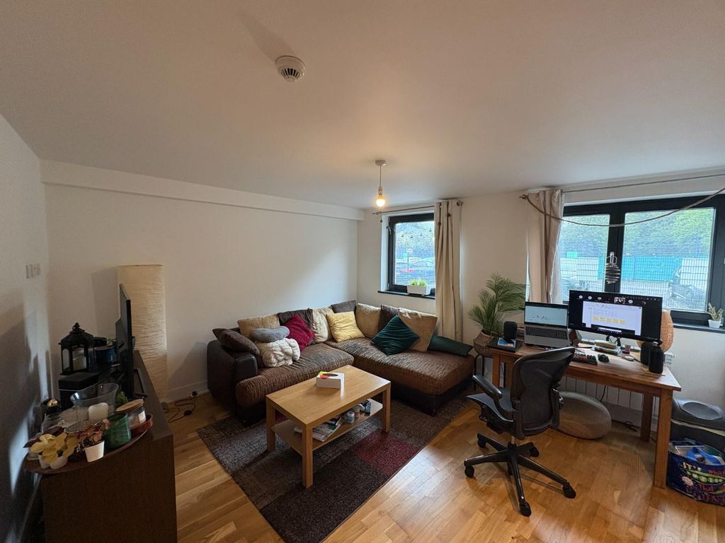 Property photo 3 of 8 Img_6686.Jpg
