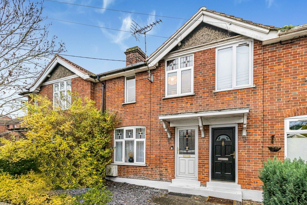 Property photo 1 of 17