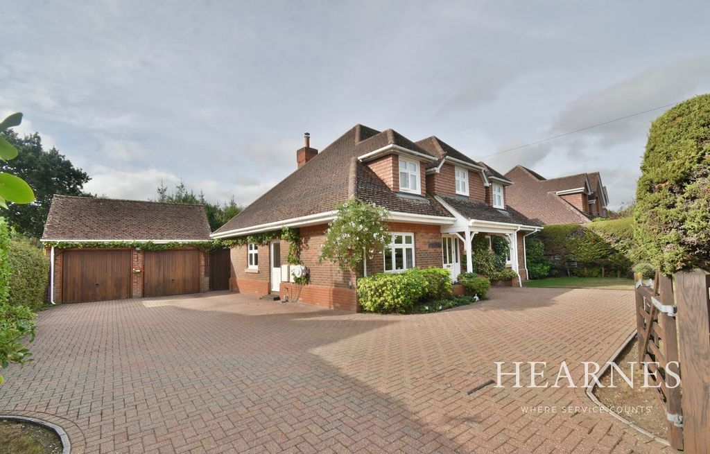 Property photo 1 of 31