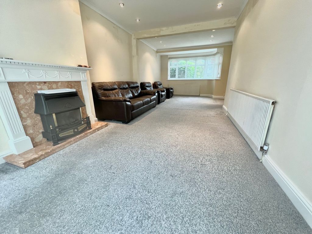 Property photo 3 of 18 Reception Room