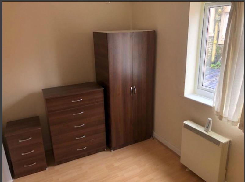 Property photo 3 of 4