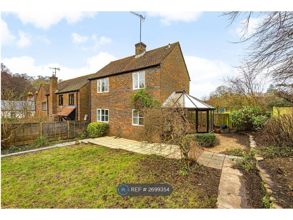 Property photo 2 of 13