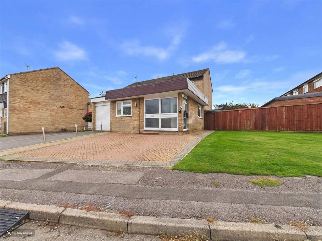 Property photo 1 of 17 Cam03851G0-Pr0058-Still028-001.Jpg