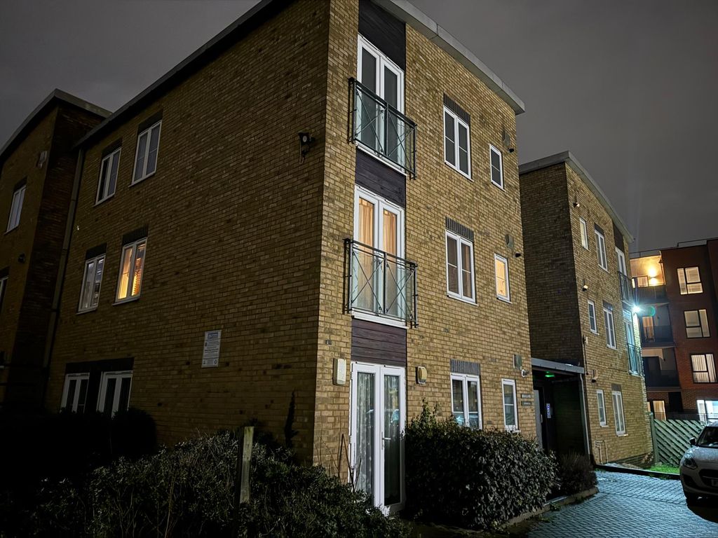 Property photo 3 of 9