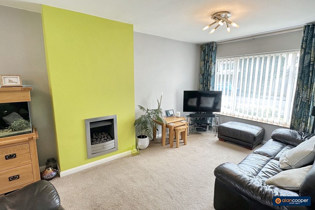 Property photo 2 of 18 3482514