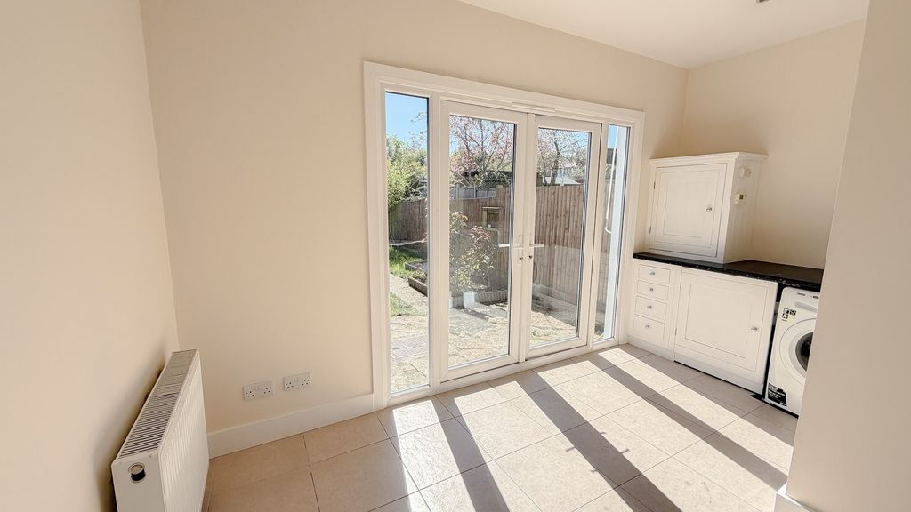 Property photo 3 of 27 Not Specified