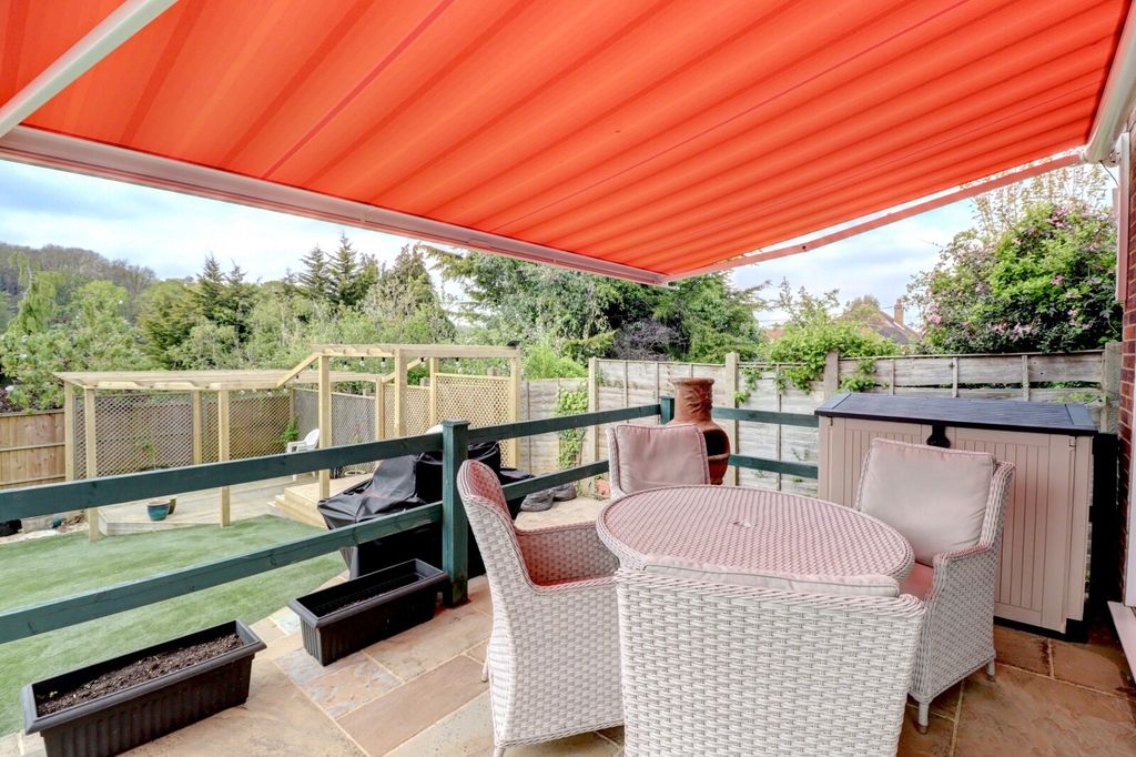 Property photo 1 of 14 Picture No. 11