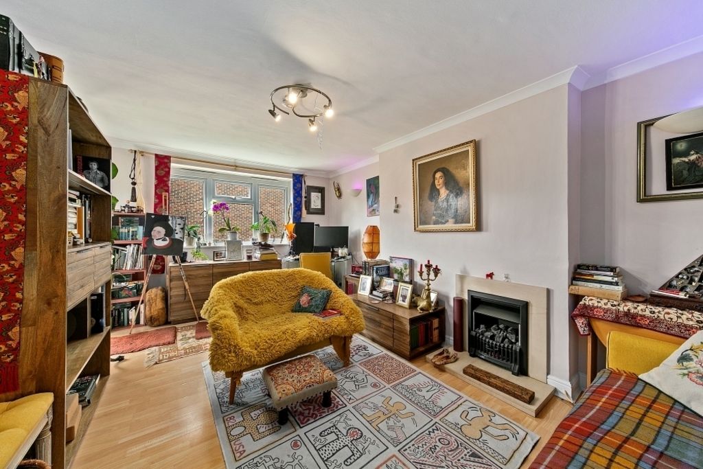 Property photo 2 of 10