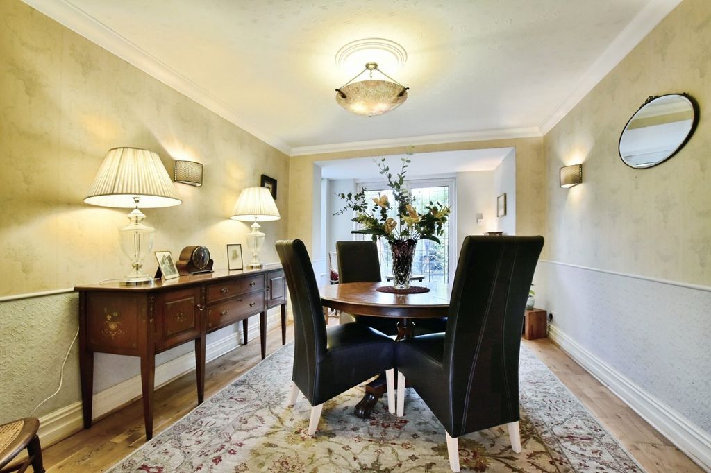 Property photo 2 of 25 Sitting Dining Room