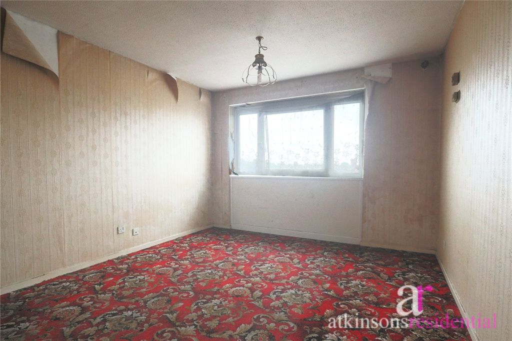 Property photo 2 of 7 Picture No. 13