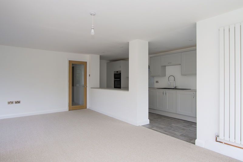 Additional image 7 of 3 bed flat for saleSeabank, The Esplanade, Penarth CF64