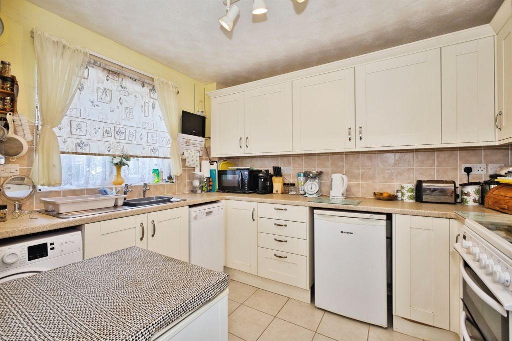 Property photo 2 of 15