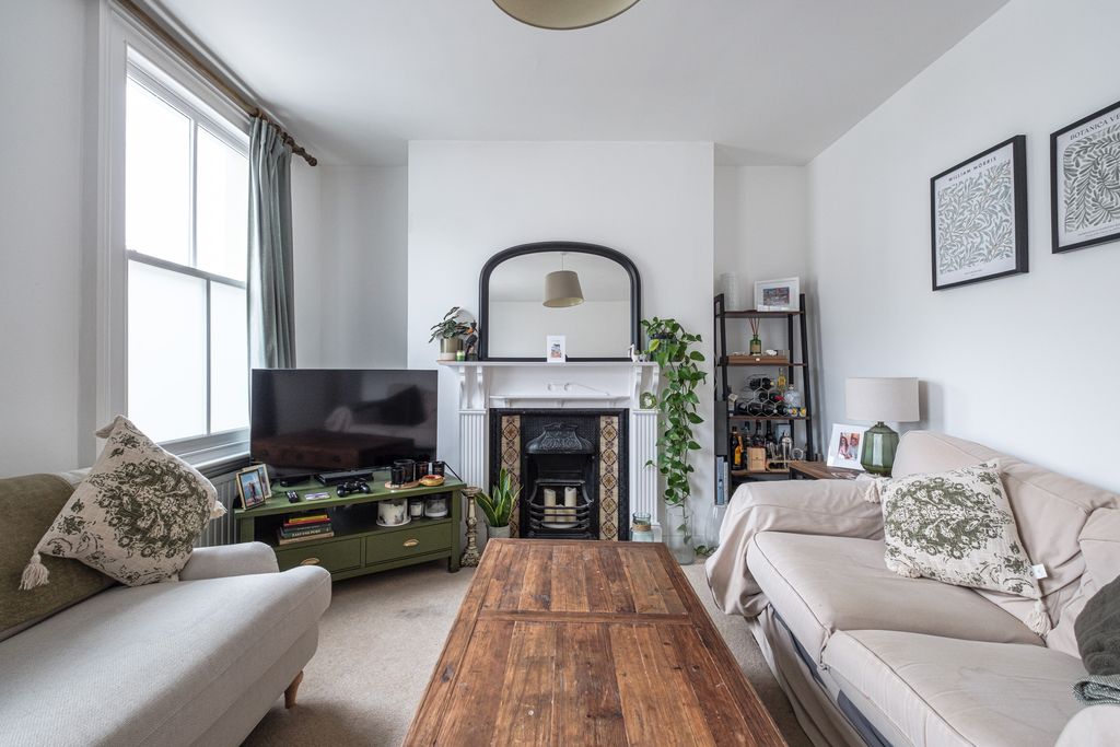 Property photo 1 of 15 Cephas-Avenue-1 (1).Jpg