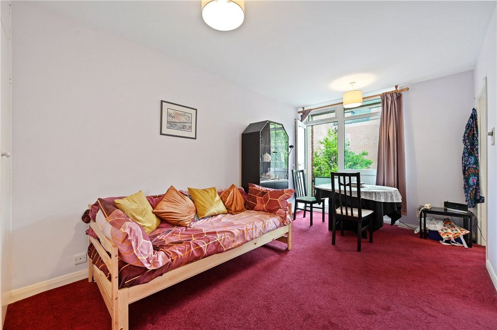 Property photo 2 of 9 Picture No. 08