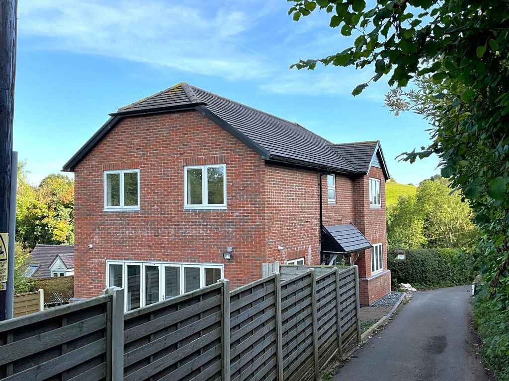 Property photo 1 of 24