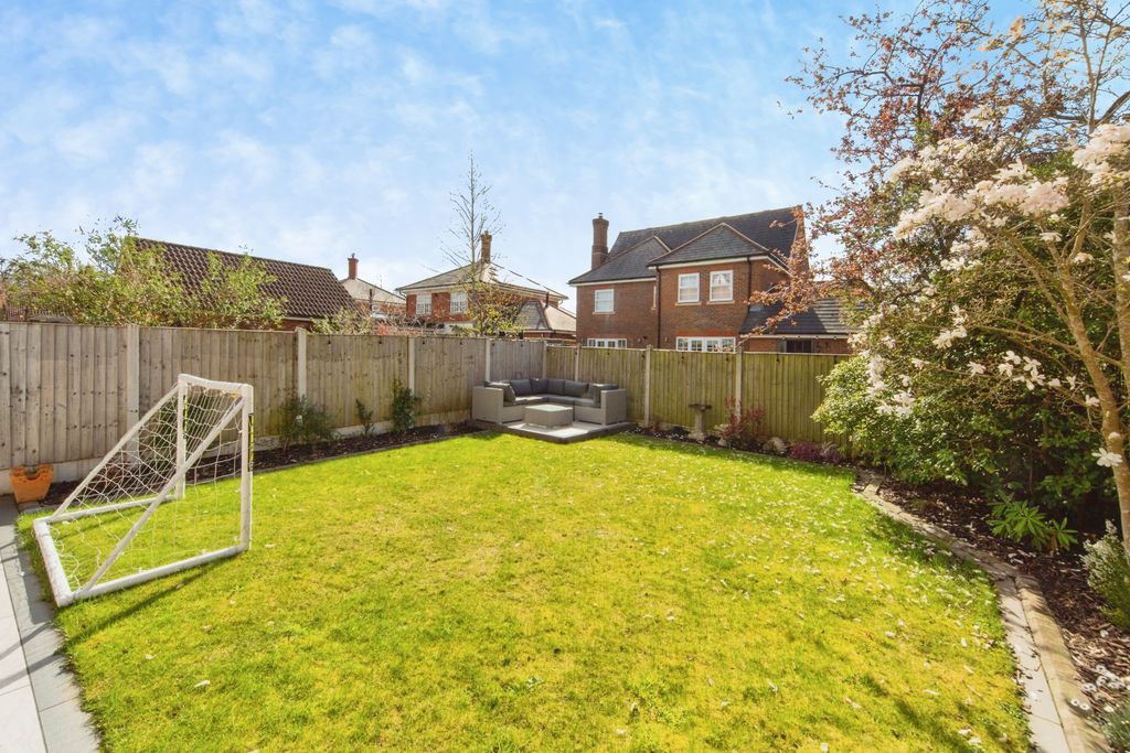 Additional image 20 of 3 bed semi-detached house for saleAusten Drive, Winwick, Warrington WA2