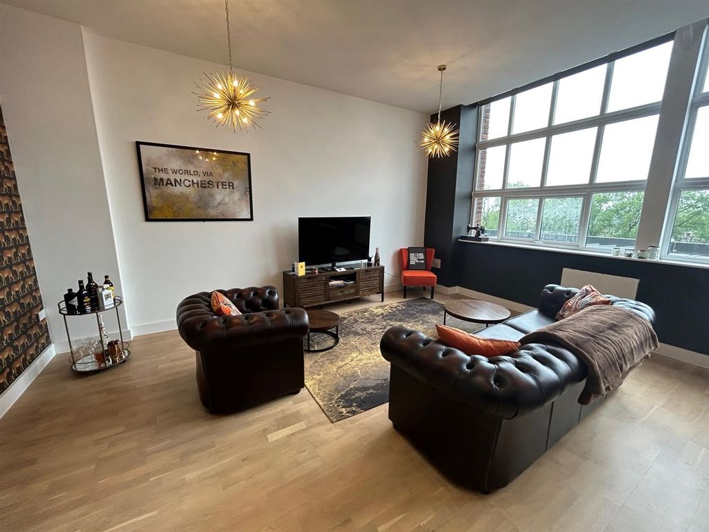 Property photo 2 of 15 1.Jpg