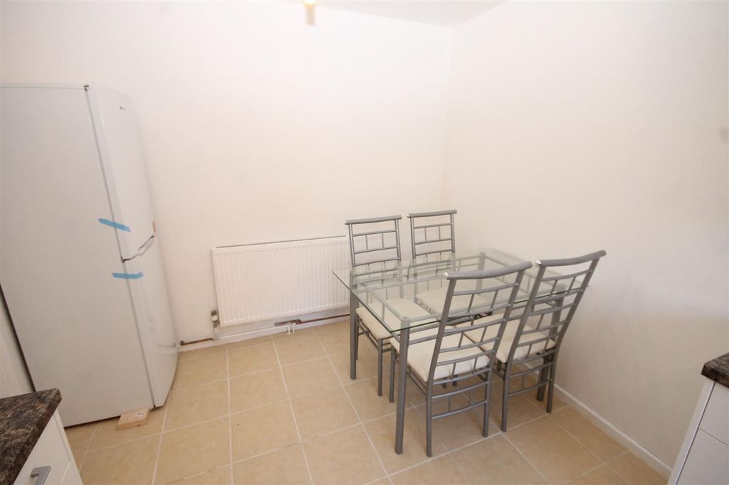 Property photo 2 of 13 Img_8231.Jpg