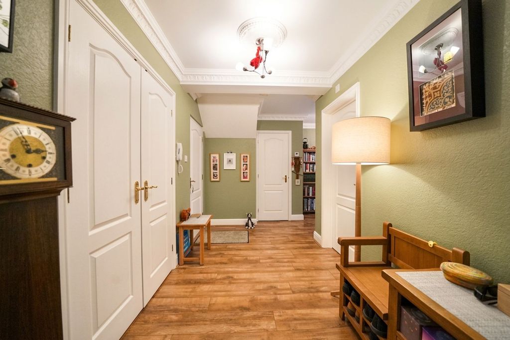 Additional image 17 of 2 bed flat for saleSutherland Court Gardens, Cromer NR27