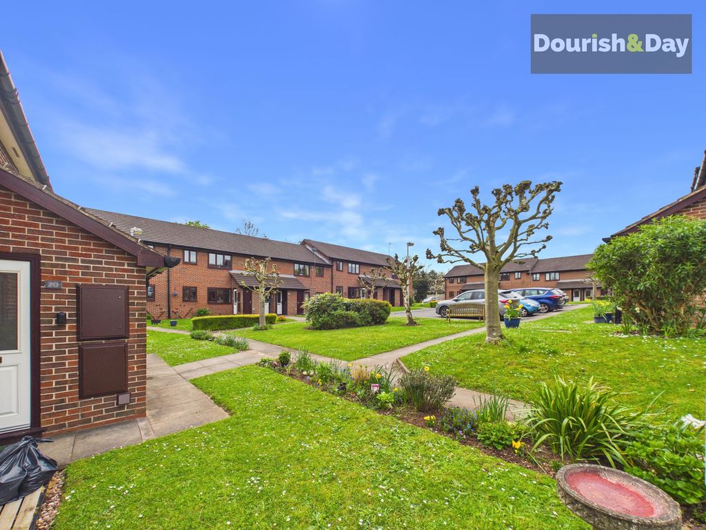 Property photo 3 of 14