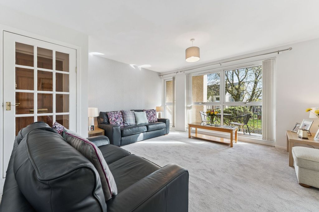 Property photo 3 of 22