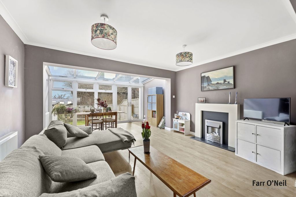 Property photo 2 of 26 Photo 12