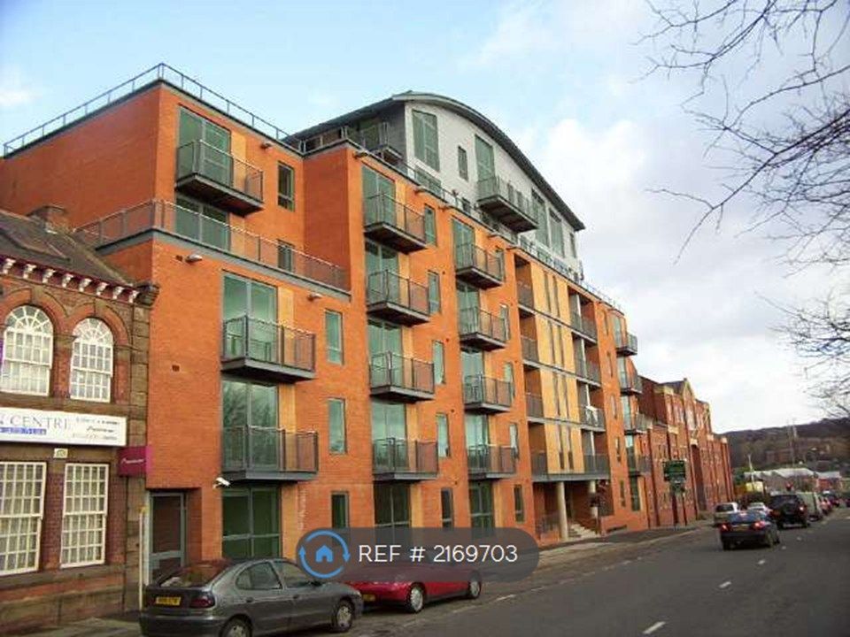 Property photo 1 of 7 The Front Of Jet Centro