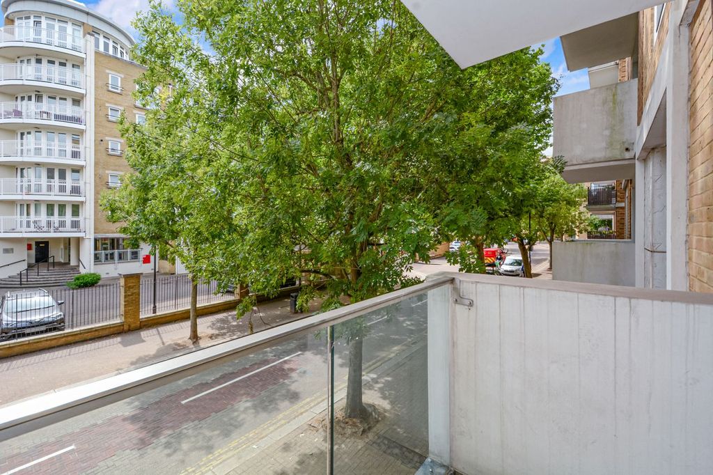 Property photo 3 of 11 Hb1K0Tzw
