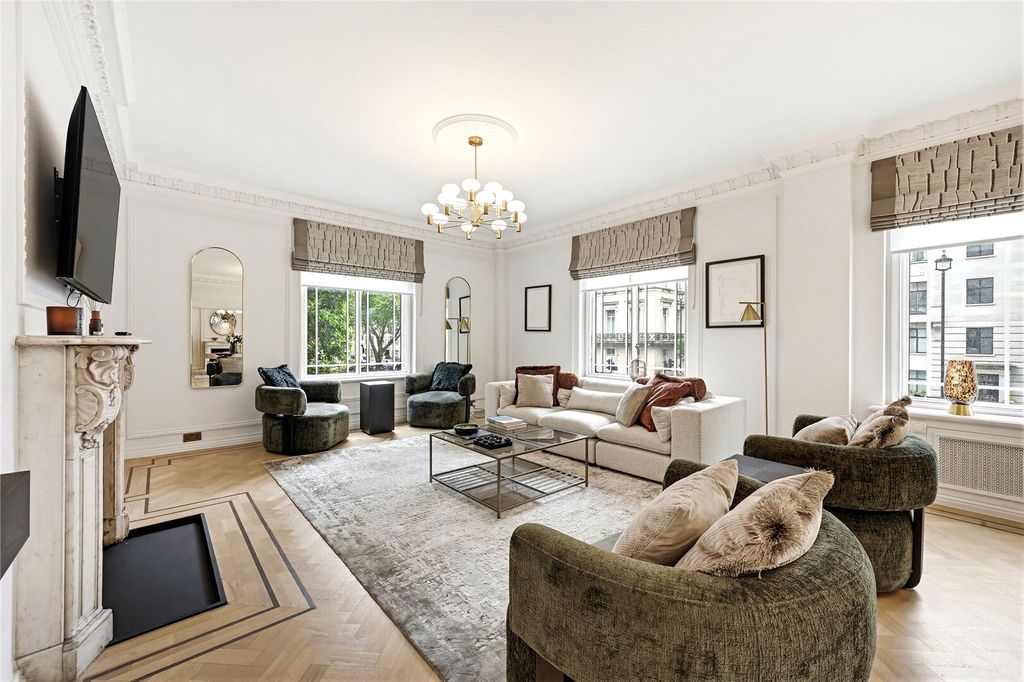 Property photo 3 of 26 Reception Room