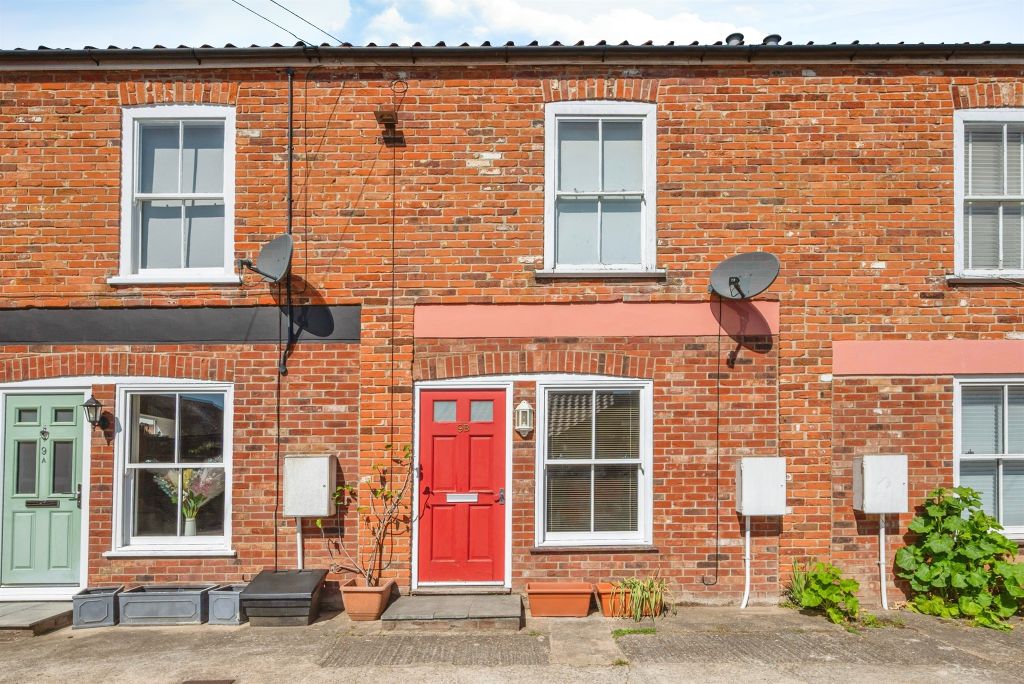 Property photo 1 of 17