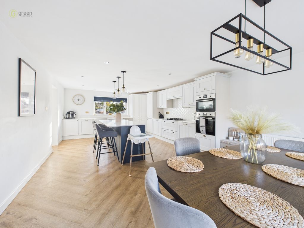 Property photo 2 of 38