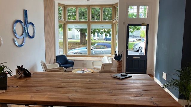 Property photo 2 of 3