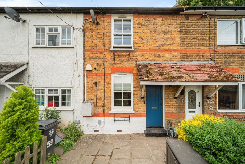 Property photo 1 of 17 3947371