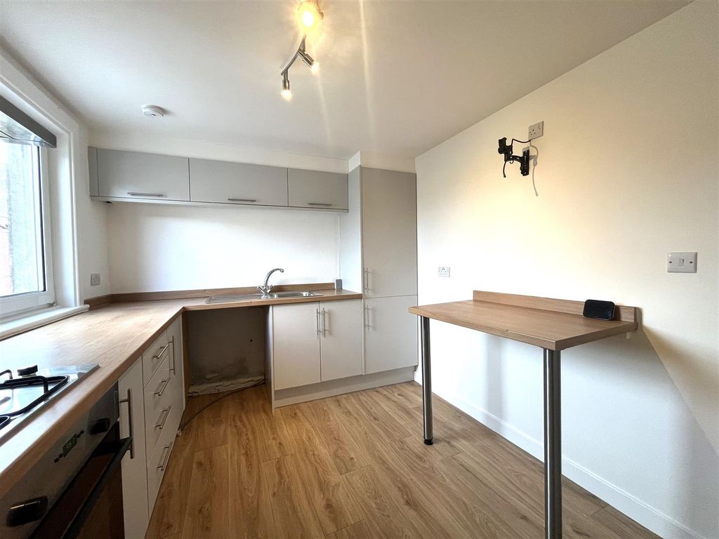 Property photo 3 of 15 3.Jpg