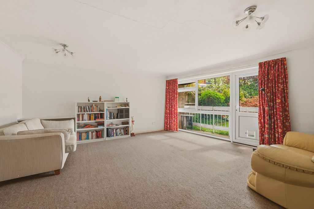 Property photo 2 of 18 Picture No. 05