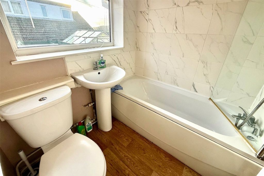 Property photo 2 of 10 Picture No. 05