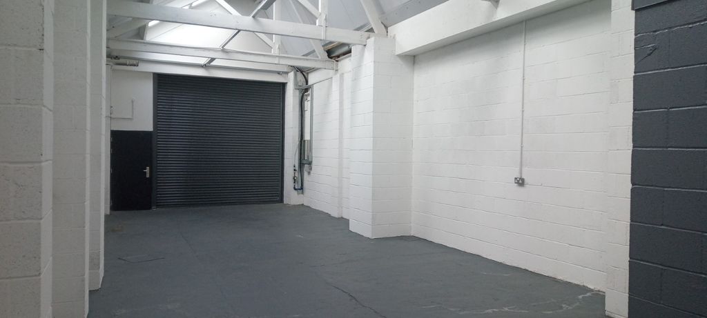 Property photo 2 of 6 Dark Kitchen Food Preparation Manufacturing Workshop Storage Industrial Business Unit To Rent In Bir